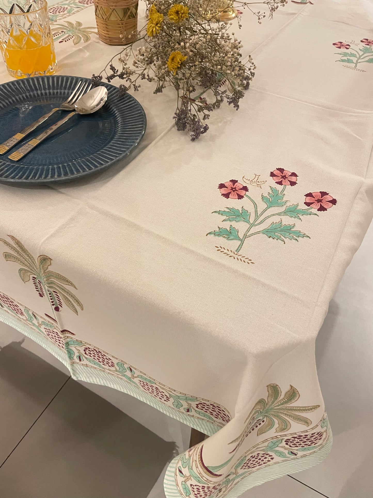 Coco Floral Table Cover- Four Seater