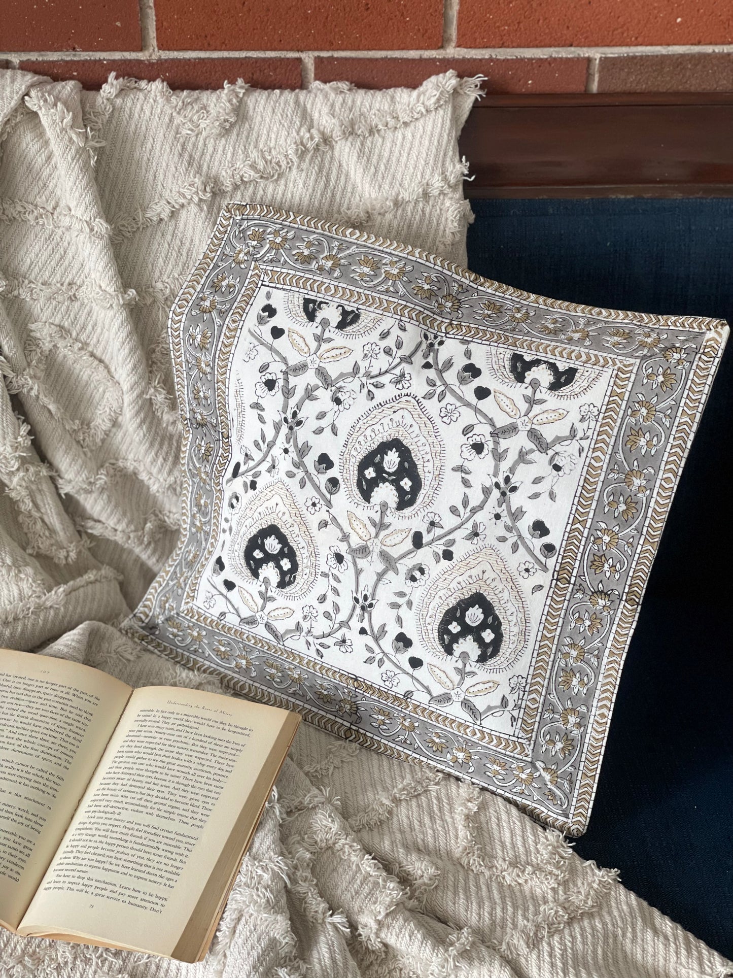 Grey Tints Cushion Cover (Set of 2) (16'x16')