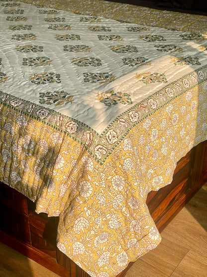 Golden Meadow Quilt