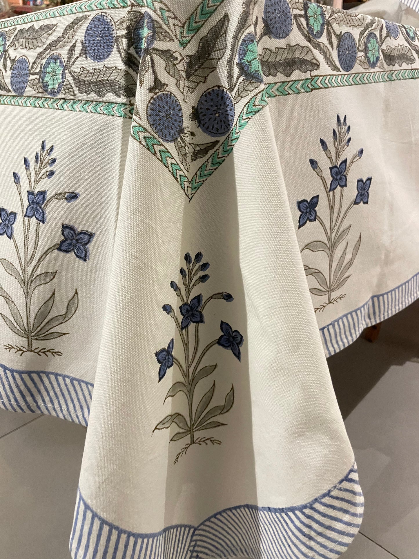 Blue Ogee Print Table Cover - Six Seater