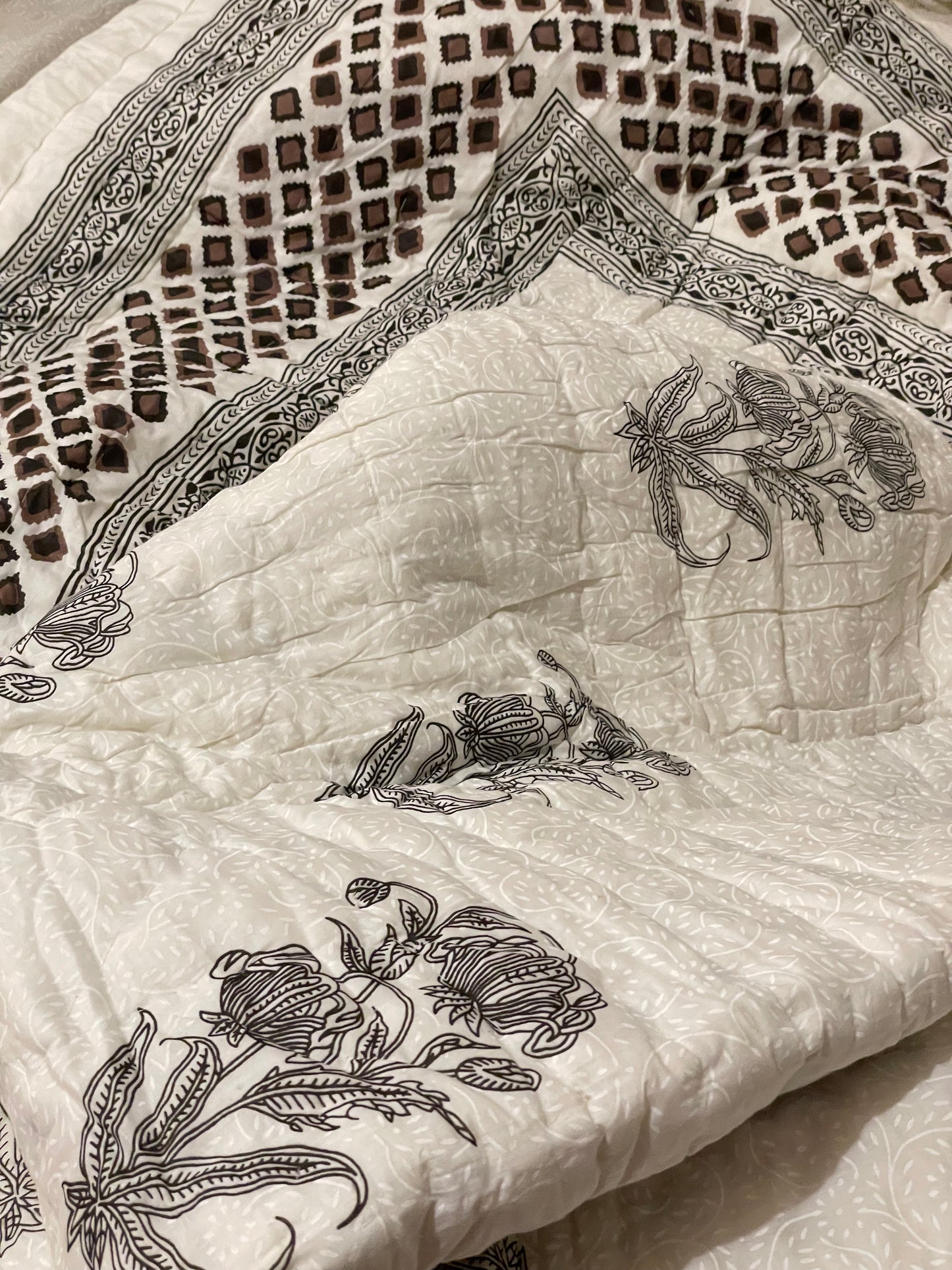 Wildflower Double Quilt - Reversible