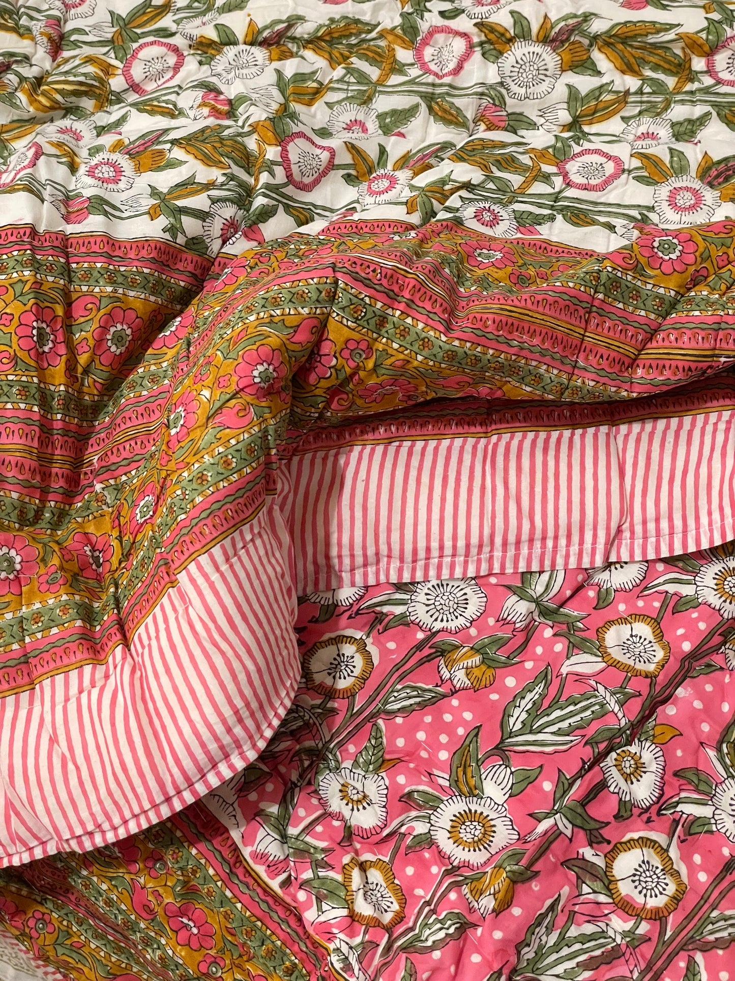 Pink Botanical Double Quilt - Reversible