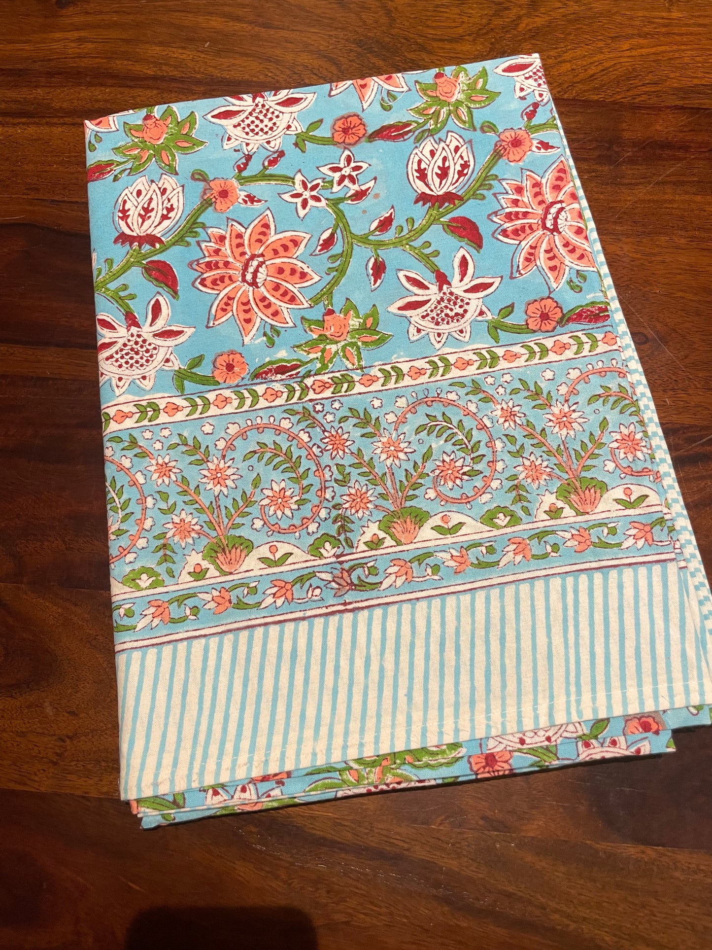 Blue Vintage Table Cover - Six Seater