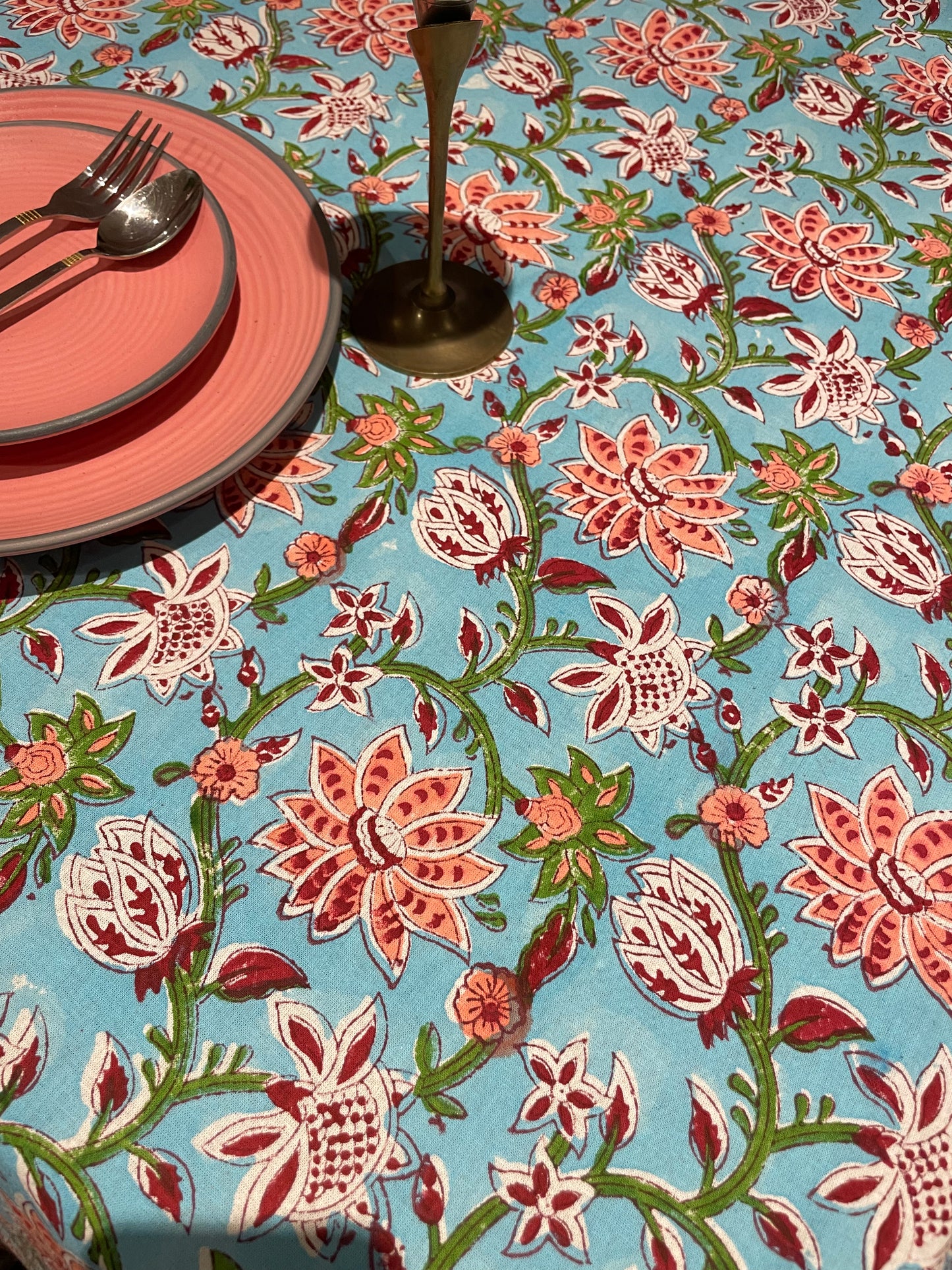 Blue Vintage Table Cover - Six Seater